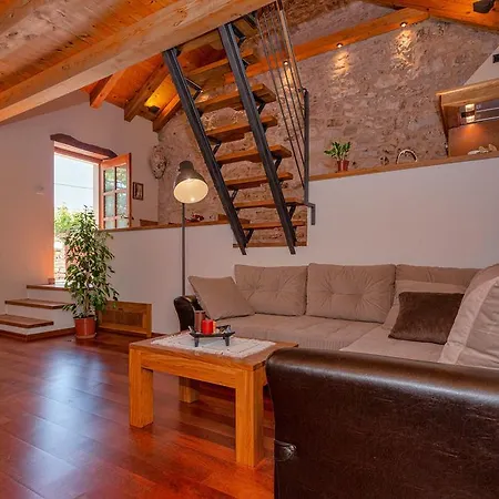 Rudina Hébergement de vacances Stari Grad (Hvar)