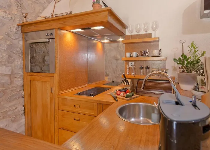 Rudina Stari Grad (Hvar)